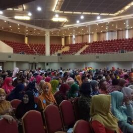 Mengapa Seminar Lebih dari Sekadar Acara: Refleksi, Transformasi, dan Peran Tas Seminar dalam Menciptakan Pengalaman yang Bermakna